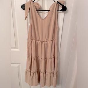 SUPER CUTE COMFY TIE BOW SLEEVE DRESS SIZE MEDIUM